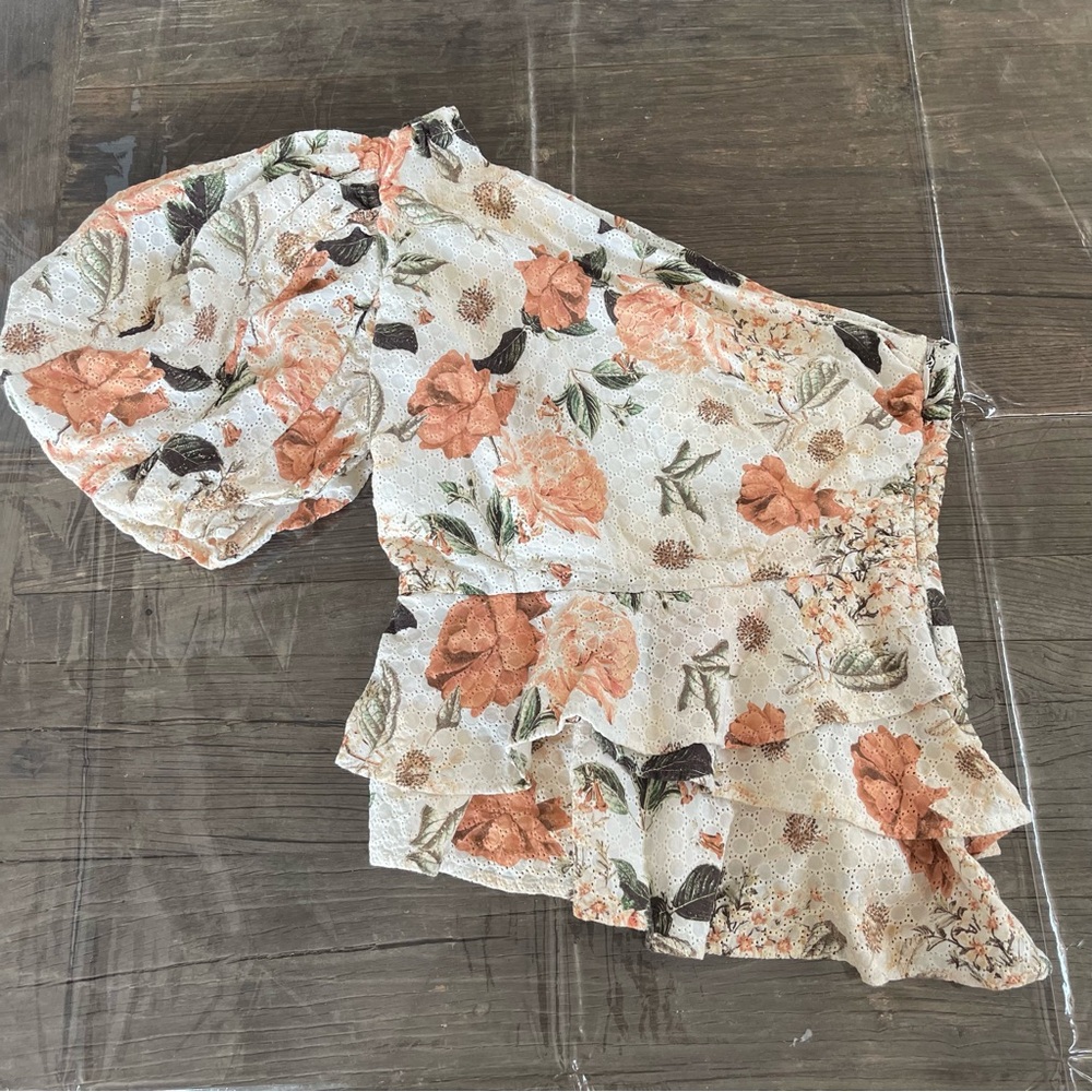 THURLEY night cap floral one shoulder top